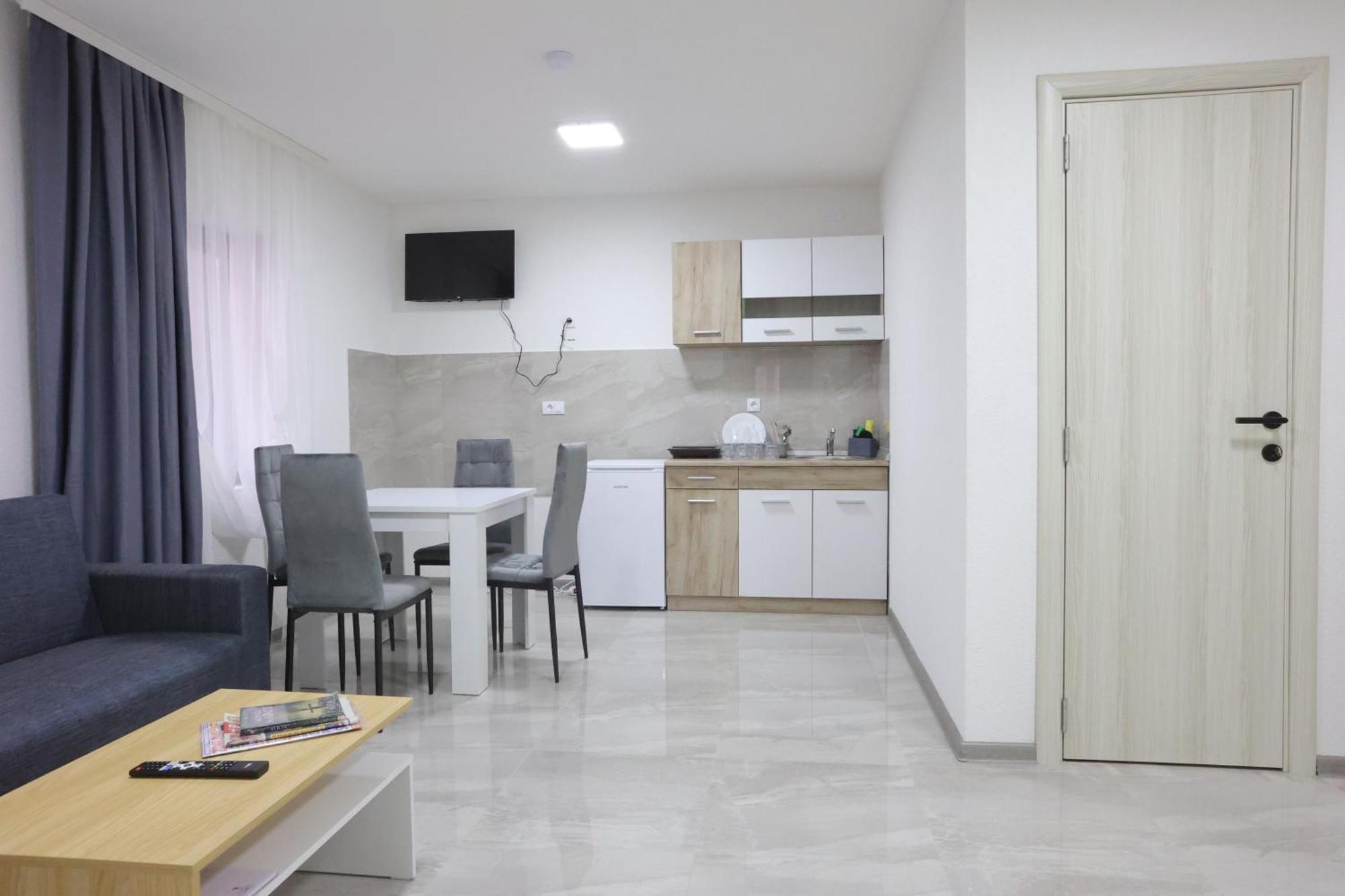 Paraćin Ivan'S Guesthouse المظهر الخارجي الصورة