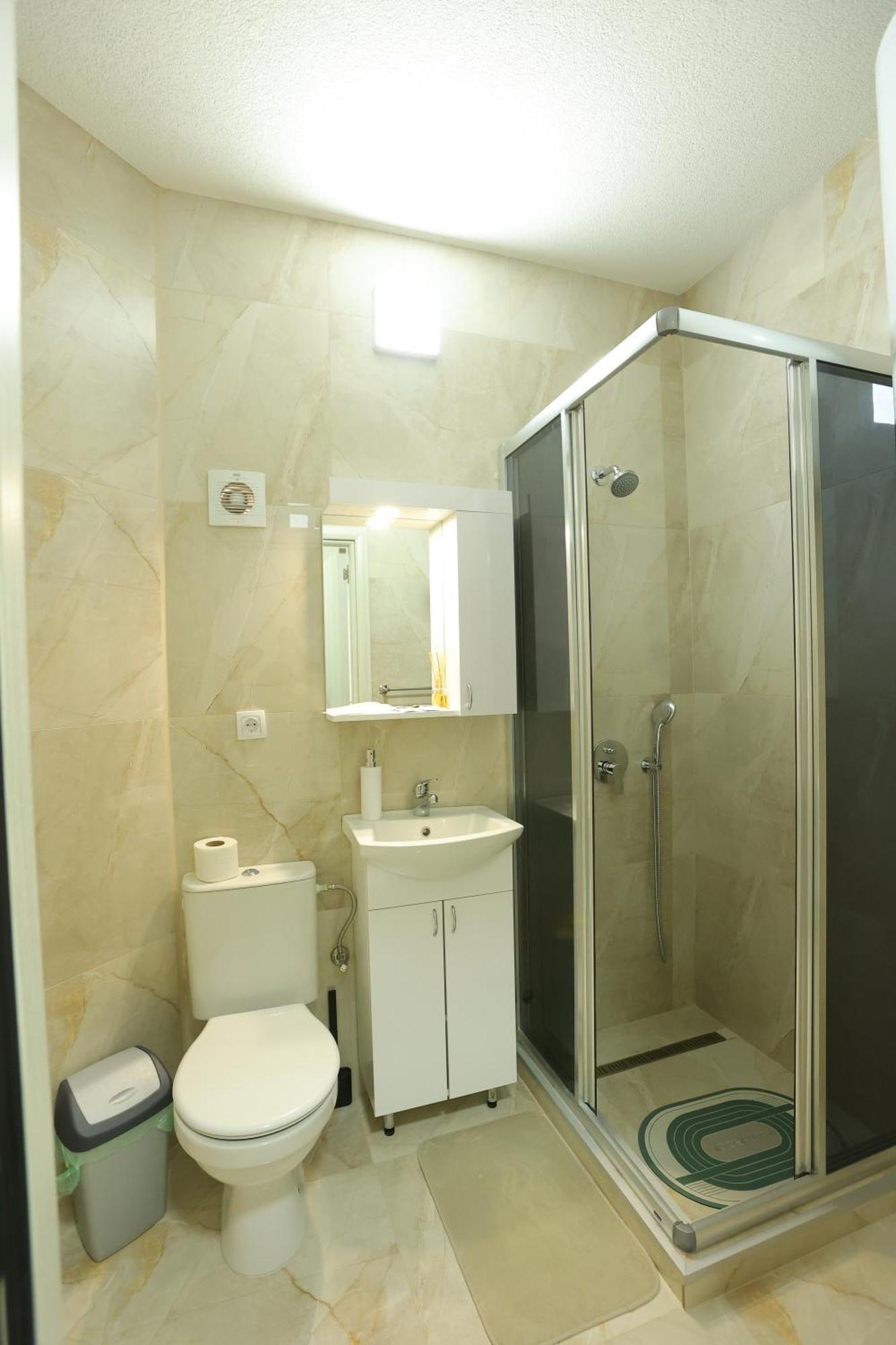 Paraćin Ivan'S Guesthouse المظهر الخارجي الصورة