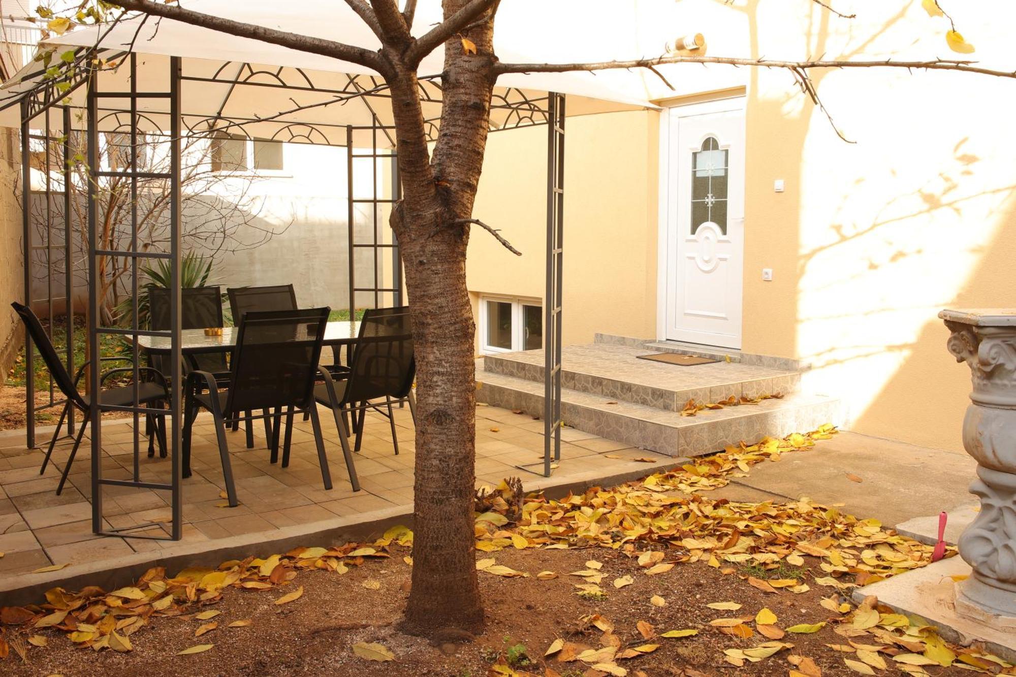 Paraćin Ivan'S Guesthouse المظهر الخارجي الصورة